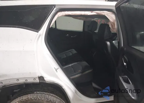 2023 GMC Terrain Awd At4 z USA, uszkodzony, nr VIN 3GKALYEG3PL247644